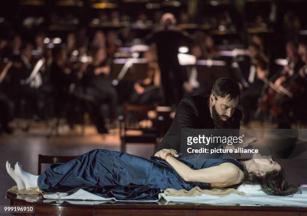 British singer Leigh Melrose as Golaud rehearsing with Canadian soprano and director Barbara Hannigan as Mélisande during the general rehearsal of...