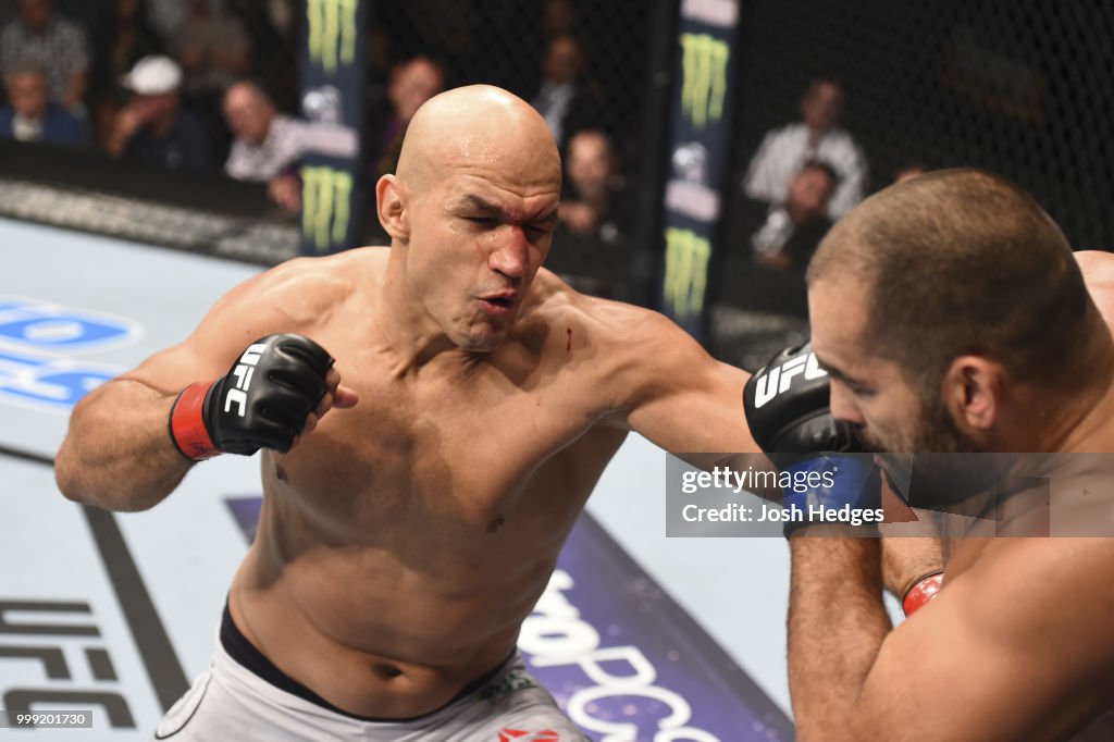 UFC Fight Night: Dos Santos v Ivanov