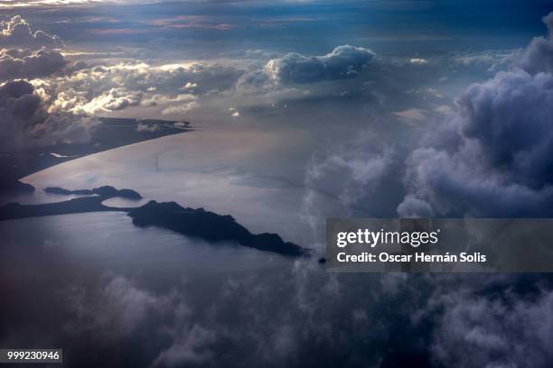 punta sal entre nubes - sal stock pictures, royalty-free photos & images