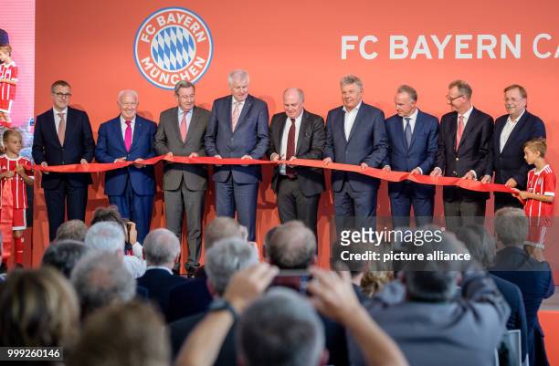 Jan-Christian Dreesen, deputy chairman ; FC Bayern Munich vice president Walter Mennekes; Karl Hopfner, former FC Bayern Munich president; premier of...