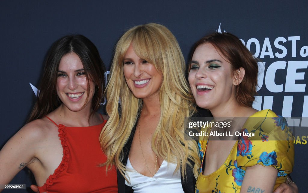 Scout Willis, Rumer Willis and Tallulah Willis arrive for the Comedy ...