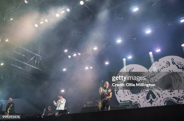 Chris Steele, Dallas Green, George Pettit, Jordan Hastings and Wade MacNeil of Alexisonfire perform onstage headlining the mainstage replacing...