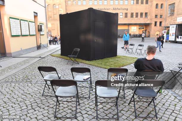 The installation "Big Black Box" by Circuit des Yeux at the opening of the "Pop-Kultur" festival in Berlin, Germany, 23 August 2017. Photo: Maurizio...