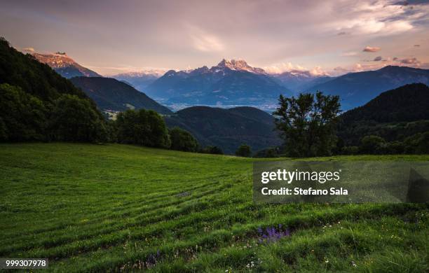 dents du midi from leysin - dents du midi stock-fotos und bilder