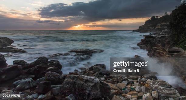 seascape bondi - bain stock-fotos und bilder