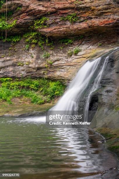 falls of the hocking river - keiffer stock pictures, royalty-free photos & images