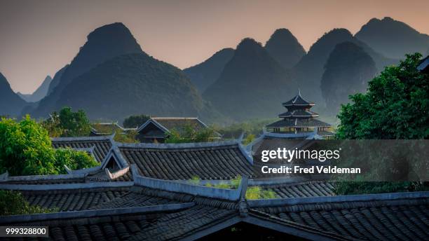 chine du sud - chine stock pictures, royalty-free photos & images