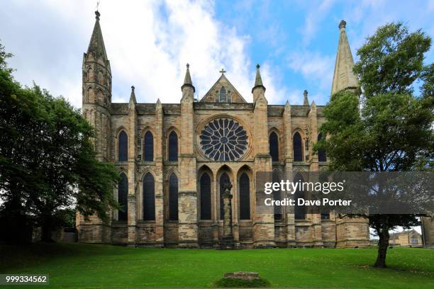 east elevation of durham cathedral, durham city, county durham, - john george lambton 1st earl of durham stockfoto's en -beelden