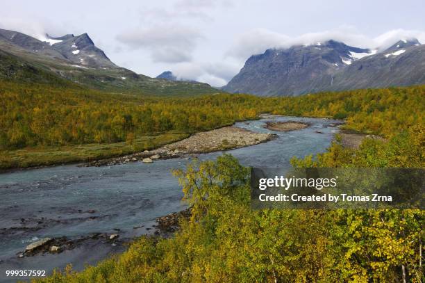 autumn landscape of the remote rapadalen valley - norrbotten province stock pictures, royalty-free photos & images