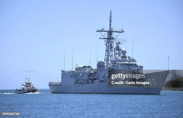 Hmas Melbourne R12 659 Hmas Melbourne Stock Photos, High-Res Pictures, and Images - Getty ...