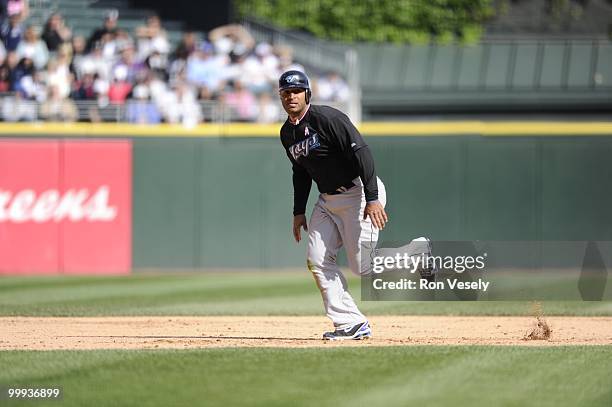 Vernon Wells of the Toronto Blue Jays runs the bases against the Chicago White Sox on May 9, 2010 at U.S. Cellular Field in Chicago, Illinois. The...