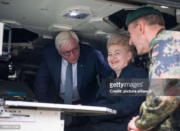 German President Frank-Walter Steinmeier and the President of the Republic of Lithuania, Dalia Grybauskaité, being shown around by Torsten Gensler ,...