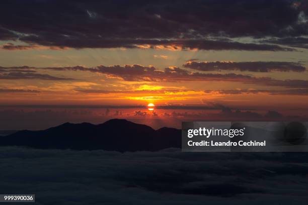 nascer do sol - serra do quiriri - serra stock pictures, royalty-free photos & images