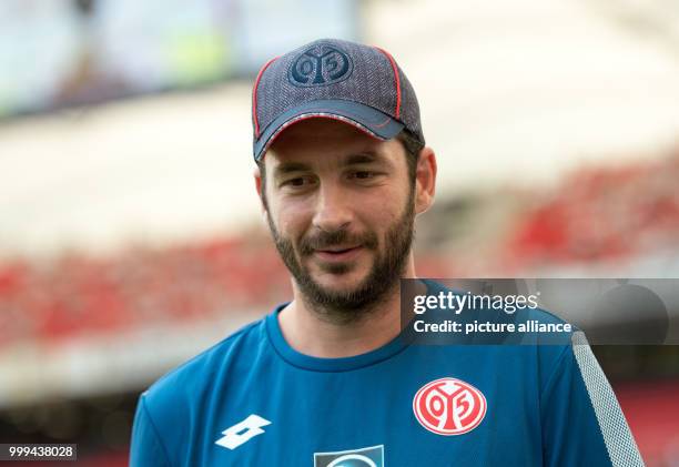 Mainz' coach Sandro Schwarz, photographed before the Bundesliga soccer match between VfB Stuttgart and 1. FSV Mainz 04 at the Mercedes-Benz Arena in...