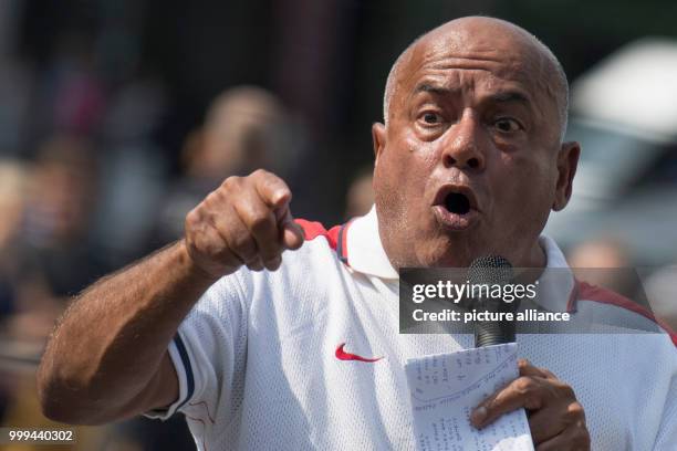 The self-appointed "Islam critic" and right-wing populist Zahid Khan speaks during a manifestation of the Rossmarkt in Frankfurt am Main, Germany, 26...