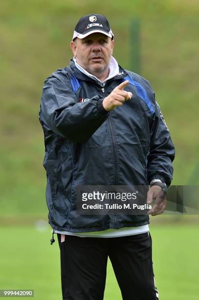 Head coach Bruno Tedino issues instructions during a training session at the US Citta' di Palermo training camp on July 15, 2018 in Belluno, Italy.