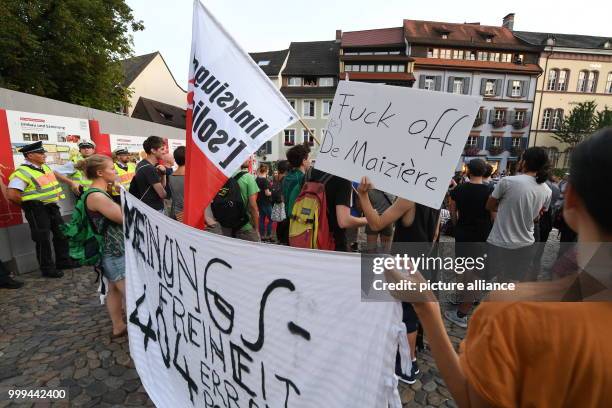 Lexit 63,258 Leftist Stock Photos, High-Res Pictures, and Images - Getty Images