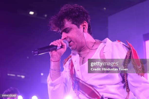 Bollywood singer, composer and actor Palash Sen with his band Euphoria performing during the Hindustan Times Friday Jam season 5 at Cyber Hub, on...