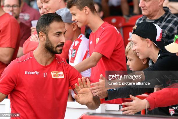 Union Berlin's Akaki Gogia being greeted by the fans during the 2nd Bundesliga match pitting 1. FC Union Berlin vs Arminia Bielefeld at the An der...