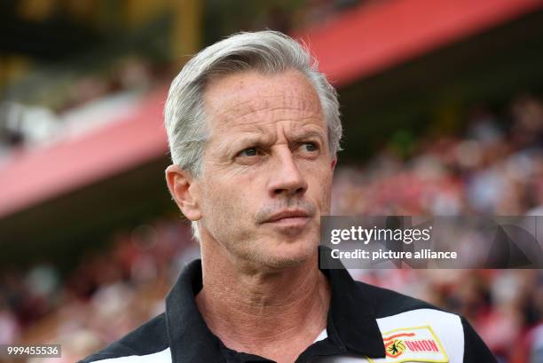 Union Berlin head coach Jens Keller standing on the sidelines during the 2nd Bundesliga match pitting 1. FC Union Berlin vs Arminia Bielefeld at the...