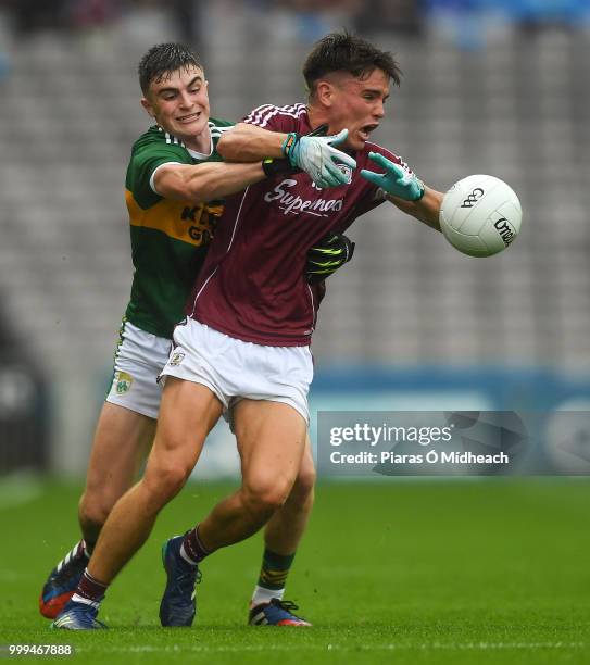 Dublin , Ireland - 15 July 2018; Seán Kelly of Galway in action against Seán OShea of Kerry during the GAA Football All-Ireland Senior Championship...