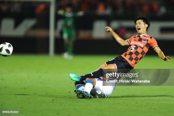 Keisuke Oyama of Omiya Ardija in action during the J.League J2 match between Omiya Ardija and Oita Trinita at Nack 5 Stadium Omiya on July 15, 2018...