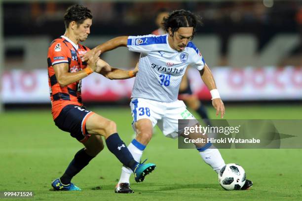 Kenji Baba of Oita Trinita in action during the J.League J2 match between Omiya Ardija and Oita Trinita at Nack 5 Stadium Omiya on July 15, 2018 in...