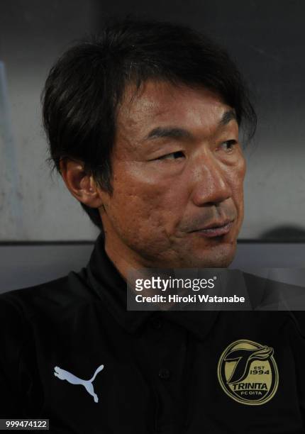 Tomohiro Katanosaka,coach of Oita Trinita looks on prior to the J.League J2 match between Omiya Ardija and Oita Trinita at Nack 5 Stadium Omiya on...