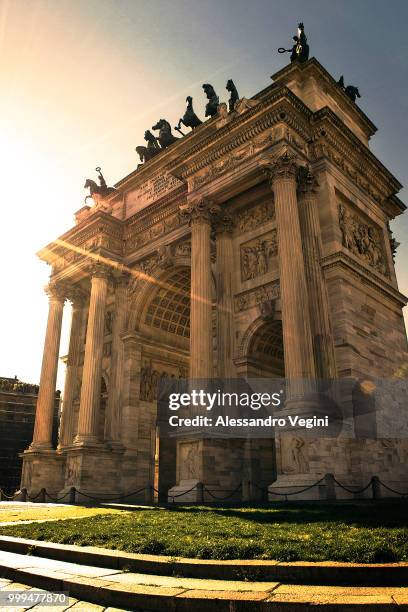 arco della pace #2 - arco stock pictures, royalty-free photos & images