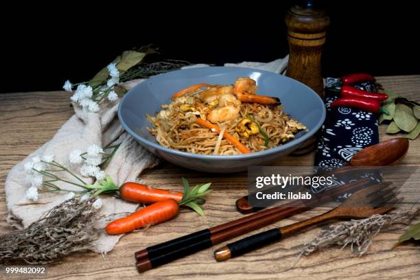 tasty vietnamese food  bo bun rice vermicelli - rice vermicelli stock pictures, royalty-free photos & images