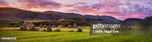 castlerigg circle at dawn - castlerigg stone circle stock-fotos und bilder