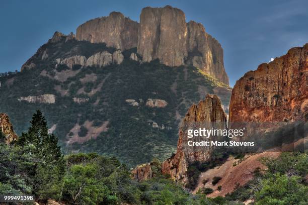 casa grande peak and the chisos mountains - casa stock pictures, royalty-free photos & images