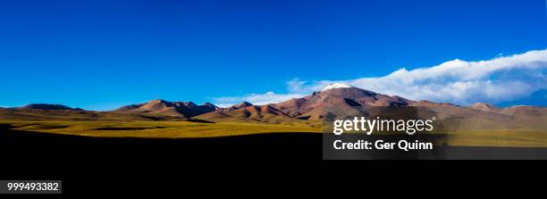 salar de uyuini tour - salar stock pictures, royalty-free photos & images