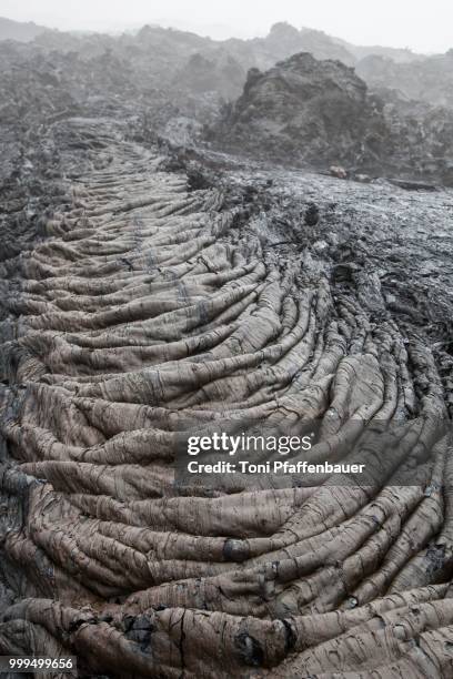 pahoehoe lave, tolbachik volcano, kamchatka, russia - russian far east stock pictures, royalty-free photos & images
