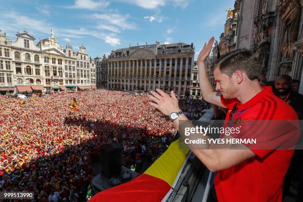 Belgium's Jan Vertonghen celebrates at the balcony in front of more than 8000 supporters at the Grand-Place, Grote Markt in Brussels city center, as...