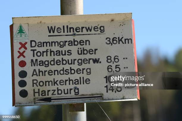 Signpost of the "Harzclub" gives directions near Altenau in the Harz, Germany, 29 August 2017. Step by step new footpaths had been set in the Harz in...