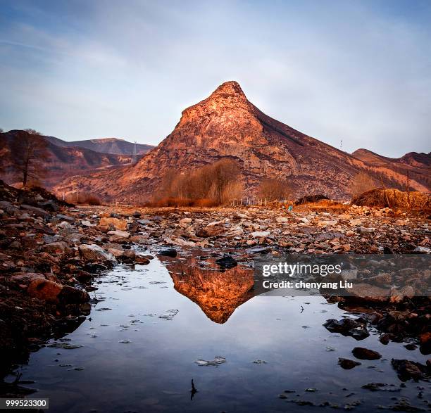 jingpeng,china - east asia - liu he fotografías e imágenes de stock