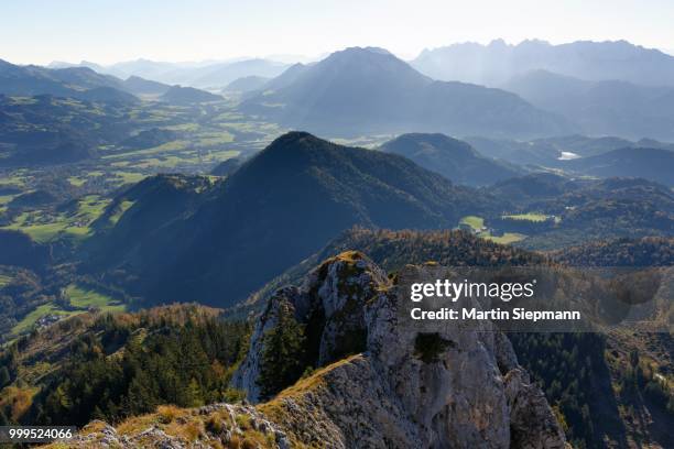 view from mt bruennstein in the mangfall mountains across the inn valley, kaiser mountains in tyrol at the back on the right, upper bavaria, bavaria, germany - inn stockfoto's en -beelden