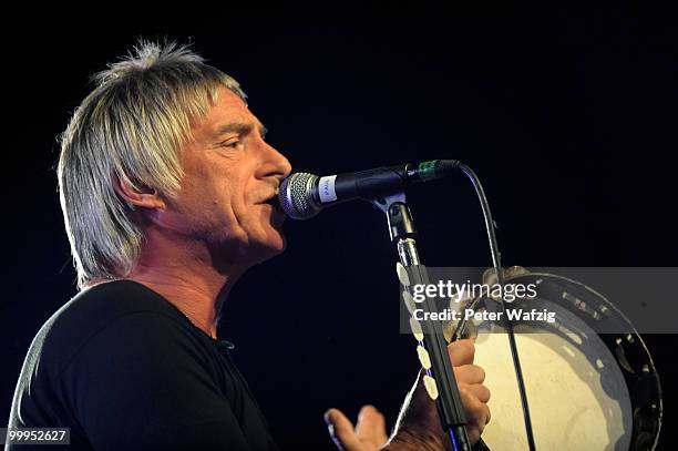 Paul Weller performs on stage at the Live Music Hall on May 18, 2010 in Cologne, Germany.