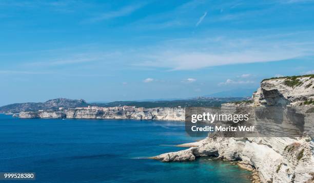 chalk cliffs, bonifacio, corsica, france - corse du sud stock pictures, royalty-free photos & images