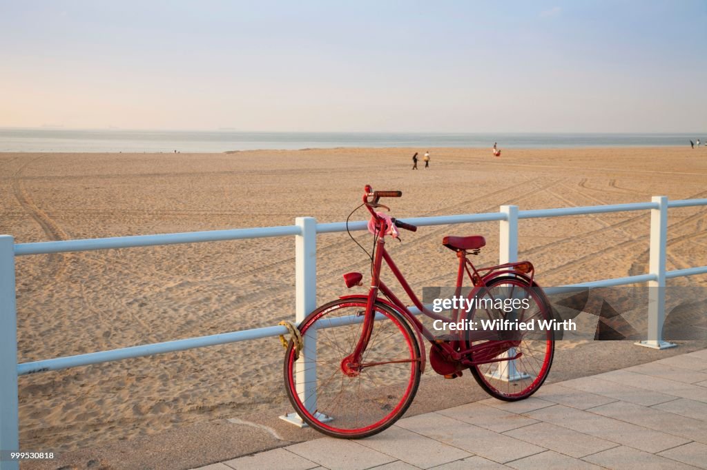 Bicycle and sandy beach, Scheveningen, The Hague, Holland, The Netherlands
