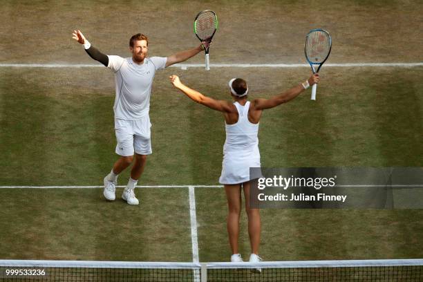 Alexander Peya of Austria and Nicole Melichar of The United States celebrate match point against Jamie Murray of Great Britain and Victoria Azarenka...