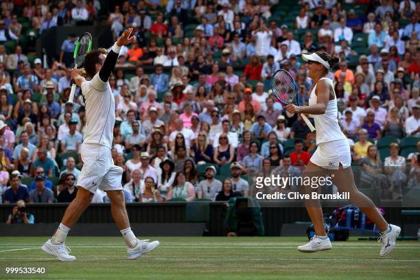 Alexander Peya of Austria and Nicole Melichar of The United States celebrate match point against Jamie Murray of Great Britain and Victoria Azarenka...