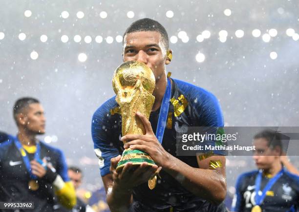 27,275 Kylian Mbappe World Cup Stock Photos, High-Res Pictures, and Images  - Getty Images
