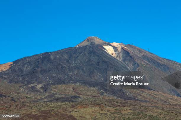 pico del teide, 3718 m, view from the mirador azulejos ii viewpoint of the volcanic landscape of las canadas, teide national park, unesco world heritage site, tenerife, canary islands, spain - mirador stock pictures, royalty-free photos & images