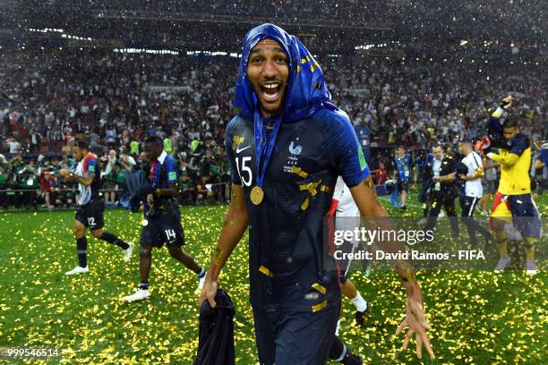 Steven Nzonzi of France celebrates victory following the 2018 FIFA World Cup Final between France and Croatia at Luzhniki Stadium on July 15, 2018 in...