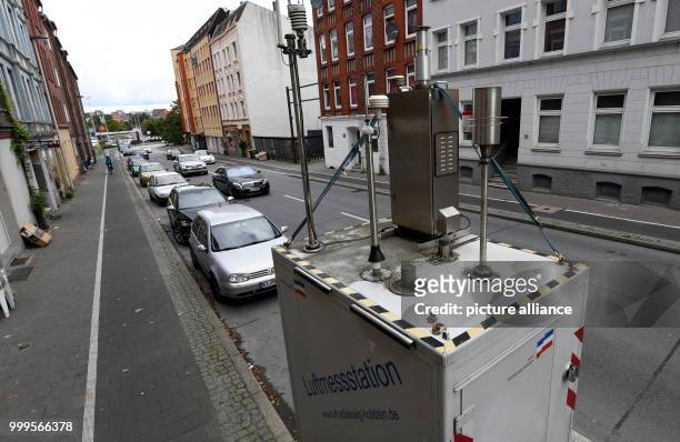 An air monitoring station has been set up at the Bahnhofs Street in Berlin, Germany, 1 September 2017. Kiel's mayor has requested more financial aid...