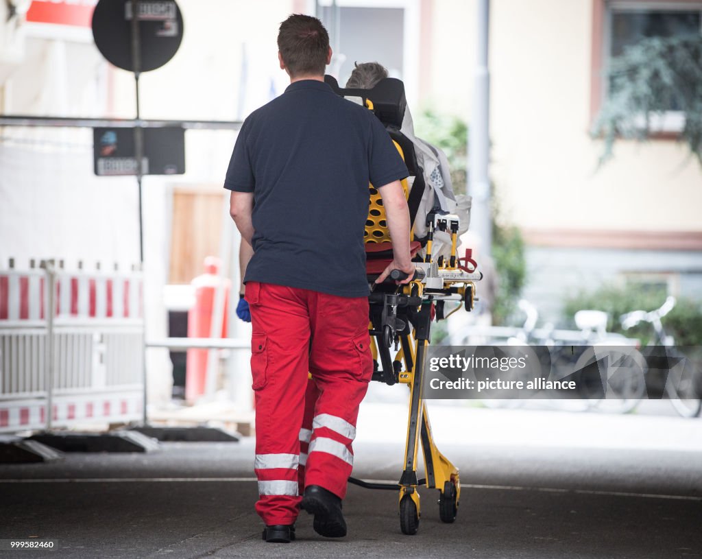 Hospital preparation for bomb disposal