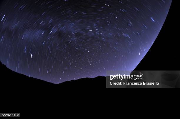 star trail on teide - di francesco foto e immagini stock