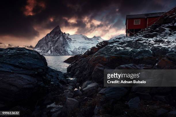 polar day on lofoten - adnan foto e immagini stock